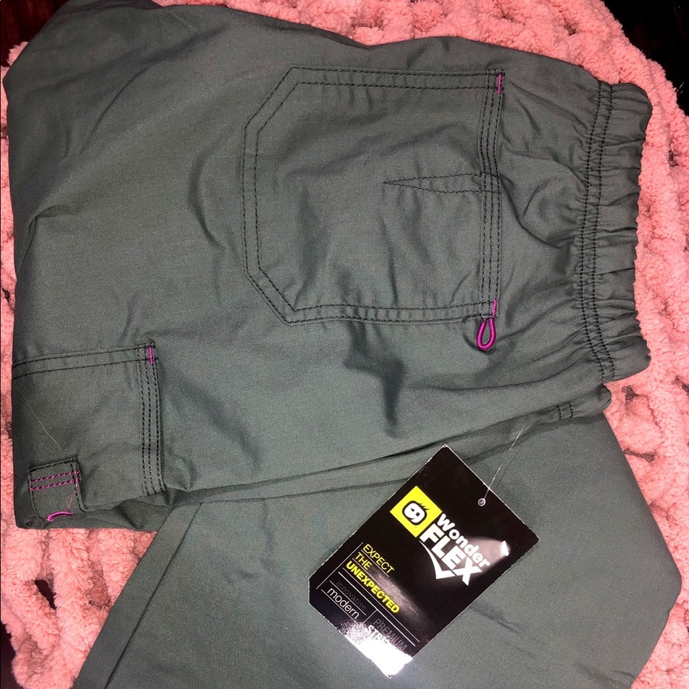 Wonder Wink Scrub Pants